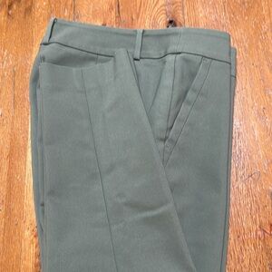 Loft Modern Skinny Ankle 8P Sage Green